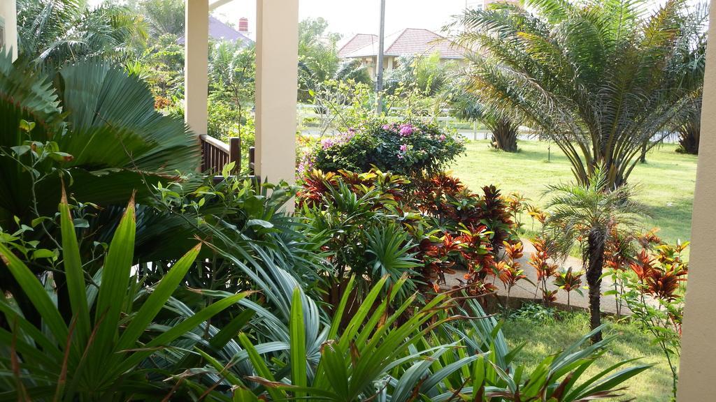 Ao Thai Resort Sathing Phra Ngoại thất bức ảnh