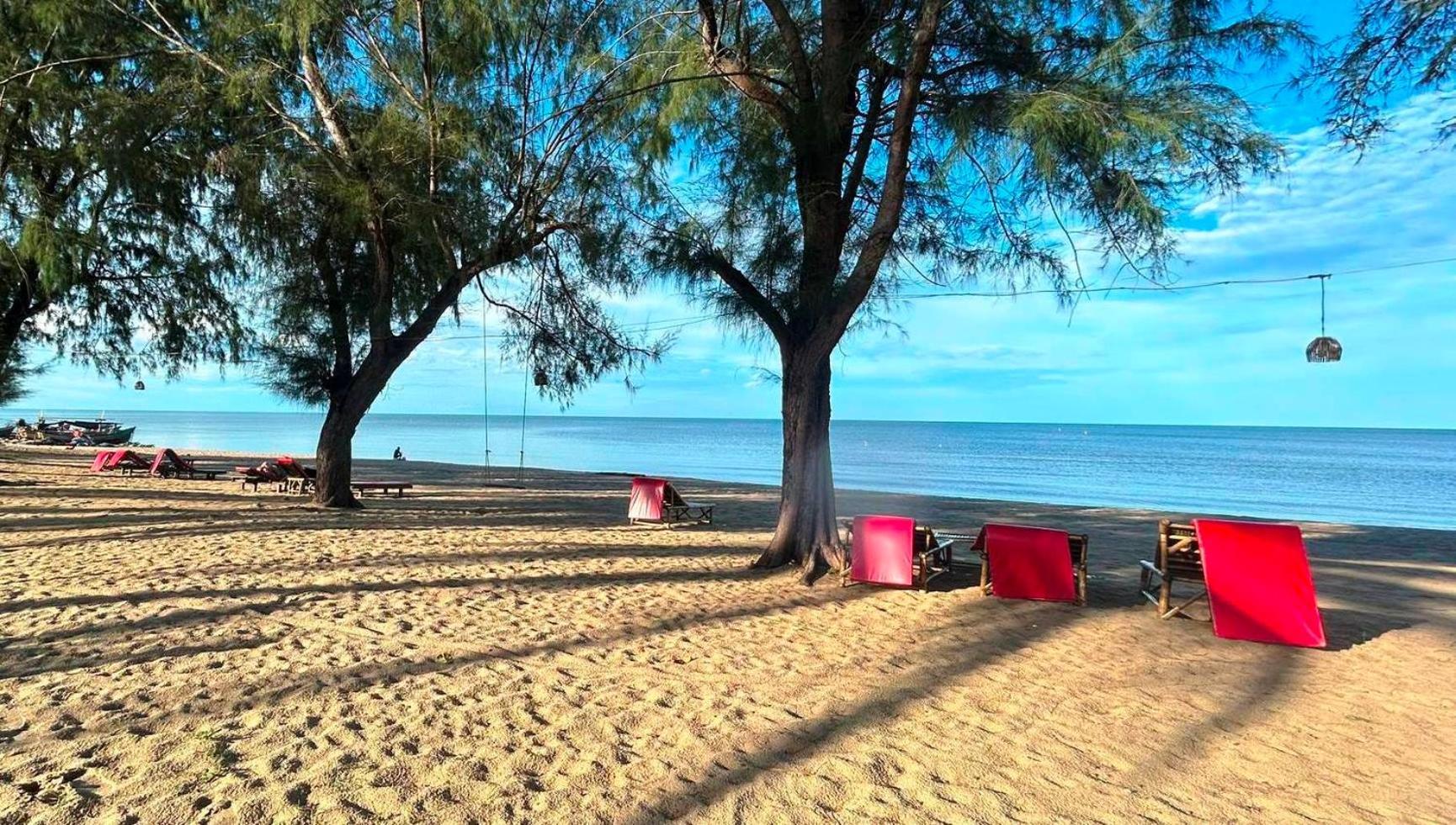 Ao Thai Resort Sathing Phra Ngoại thất bức ảnh